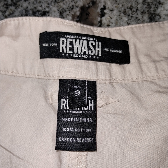 Rewash brand NWT A-line cargo pants,size 9, button waist - Picture 5 of 10